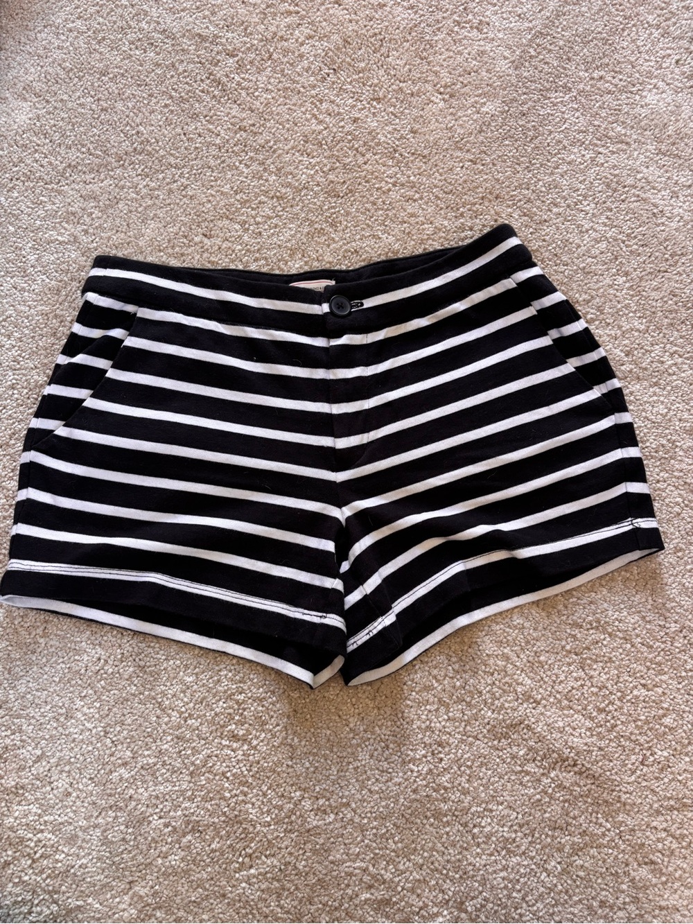 Gap Black White Striped Shorts Size 0 Nautical Stretch Casual Summer - Picture 1 of 5